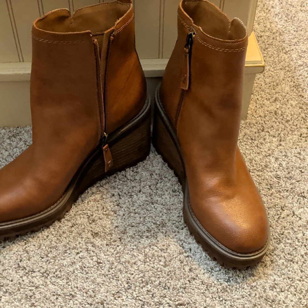 Zodiac Tan Faux Leather Ankle Booties